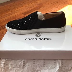 BNIB Corso Como Sunday Slip-on Sneaker